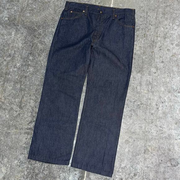 Vintage Levi’s Dark Wash Hardwear Flared Jeans - 35 x 27 - Picture 2 of 8